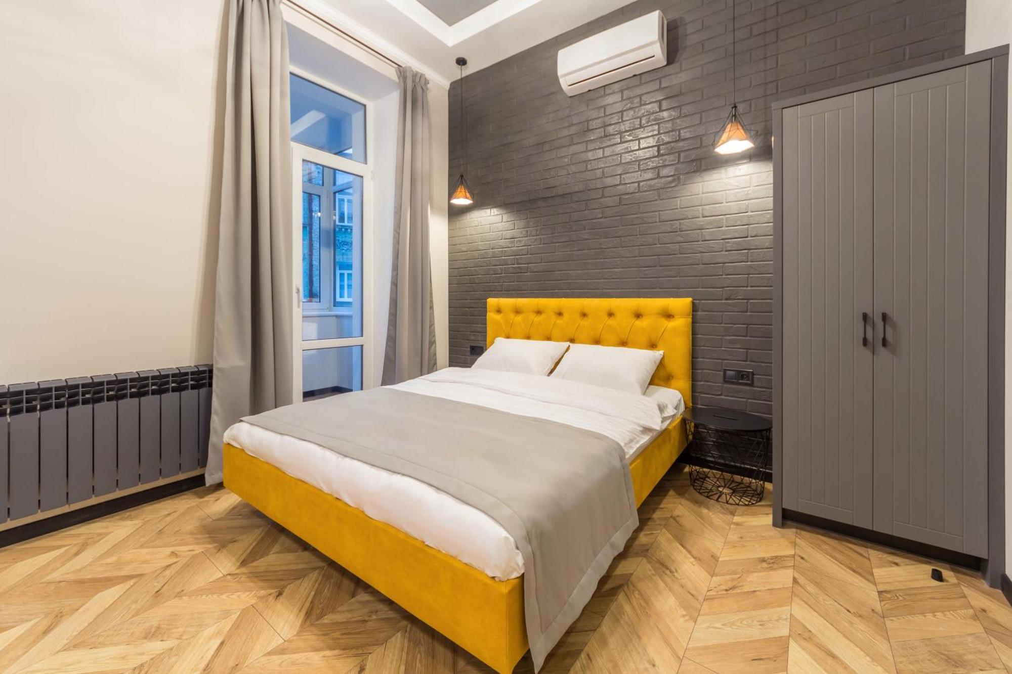Self Check-In Apartments Maidan Area Kyiv Exterior photo