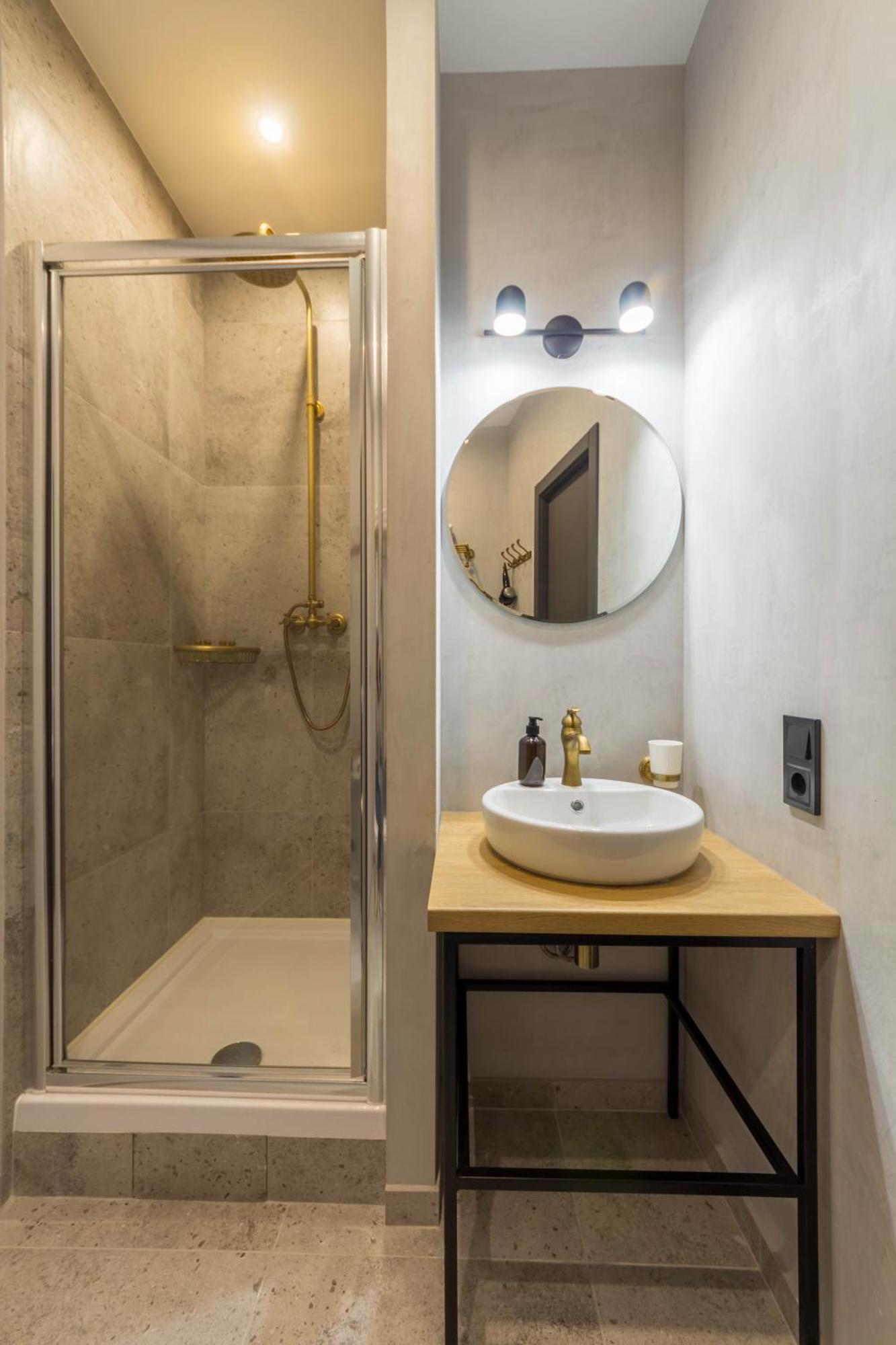 Self Check-In Apartments Maidan Area Kyiv Exterior photo